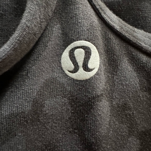 Lululemon Blk/Grey Camo - Picture 3 of 8